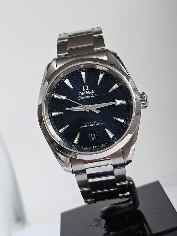 OMEGA Seamaster Aqua Terra Co Axial Master Chronometer - Men's Watch - 220.10.41.21.03.001