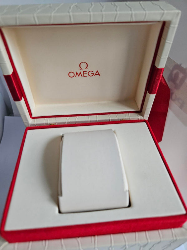 OMEGA watch box