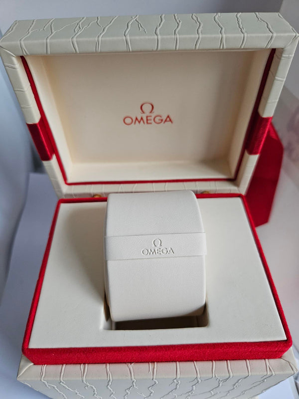 OMEGA watch box