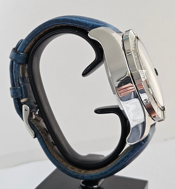 Breitling Avenger Skyland Automatic Men's watch - Ref. A13380