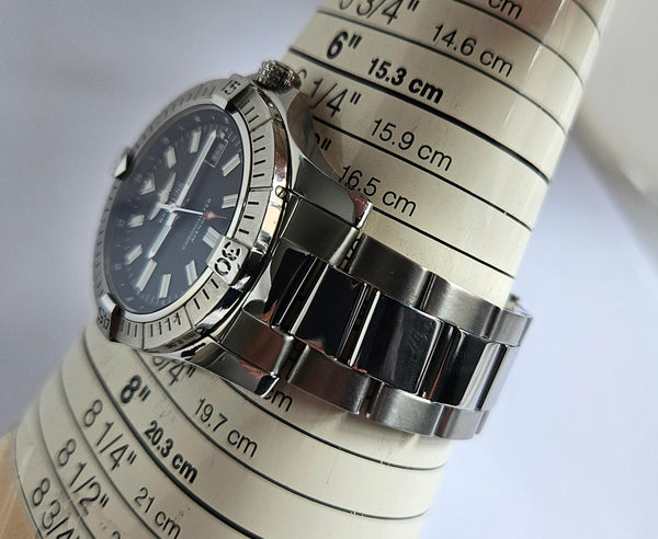 Breitling Avenger Automatic 43 - Men's Watch  - Ref. A17318101B1A1