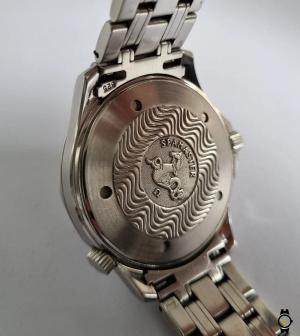 Omega Seamaster Professional Diver 300M - Quartz Full Size Case