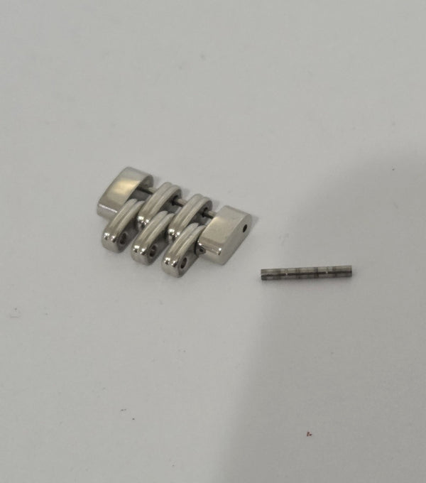 TAG Heuer CBE2110 Heritage Autavia Calibre Heuer 02 - Link only - 18mm