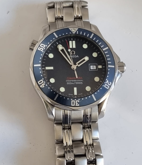 Omega Seamaster Professional 300M Quartz - 22.21.80.00
