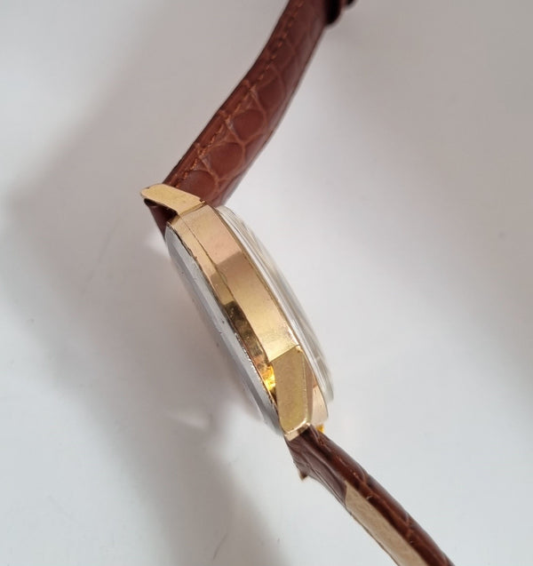 Breitling Top Time 2000 - Vintage Chronograph