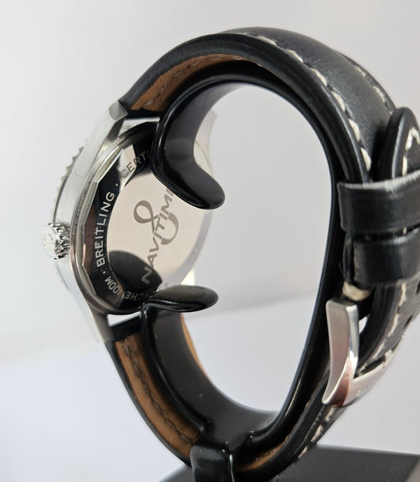 Breitling Navitimer 8 Steel Automatic - Men's Watch - M17314101B1X1