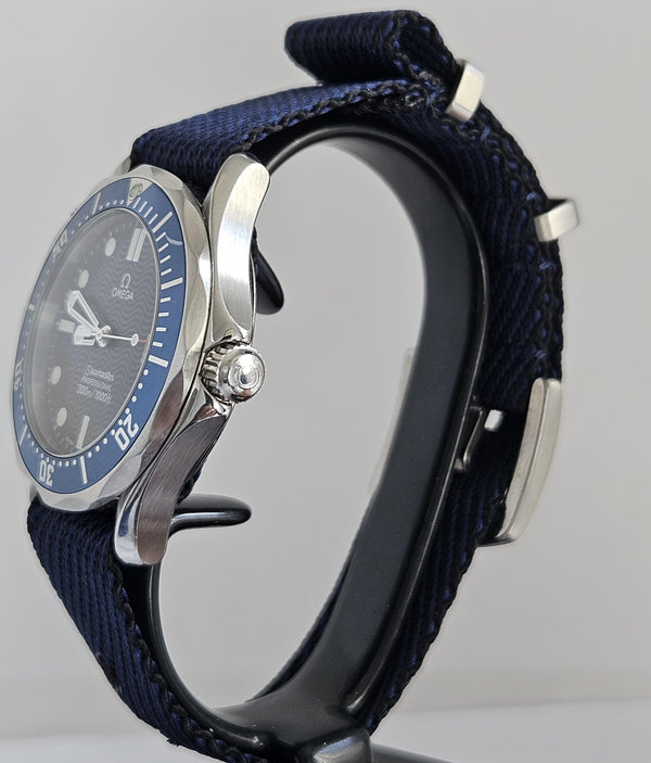 OMEGA Seamaster Professional 300M - Blue dial Unisex Watch - 25.61.80