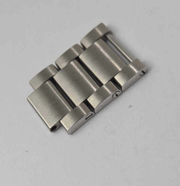 Omega Seamaster Aqua Terra 150M 38.5mm 231.10.39.60.02.001 - 1656/981 Bracelet Link 18mm (1 Link)