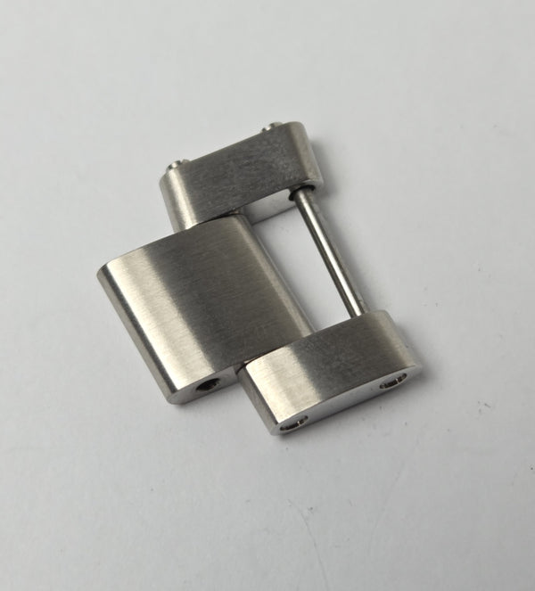 Breitling Colt 44mm - A17388 - 20mm Link - Steel